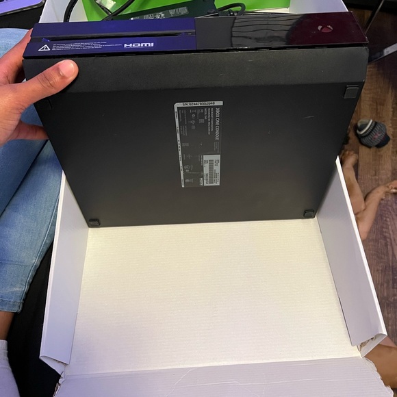 Xbox One - Picture 3 of 5